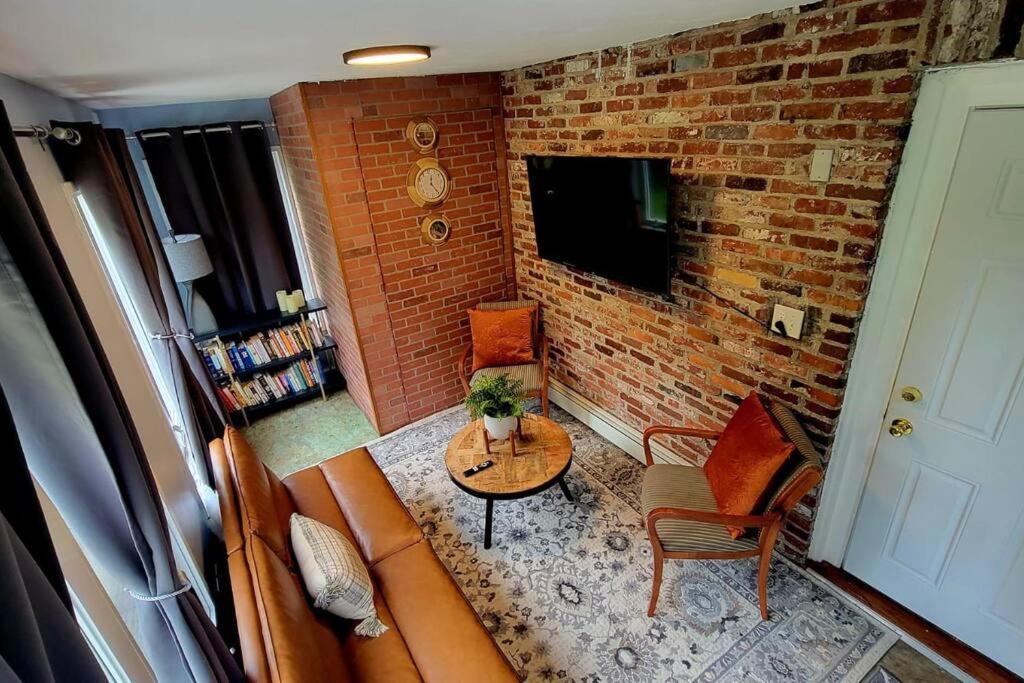 Unique & Peaceful Boston Home Kültér fotó