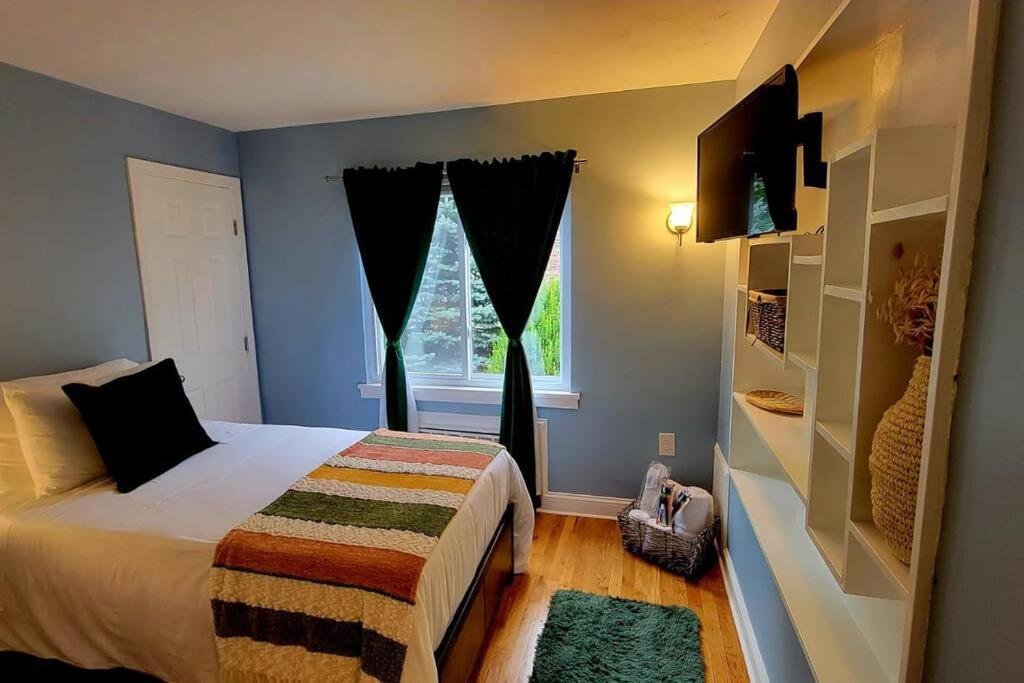 Unique & Peaceful Boston Home Kültér fotó
