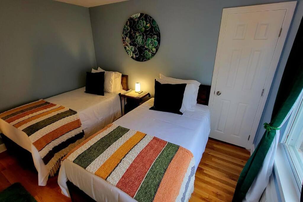 Unique & Peaceful Boston Home Kültér fotó