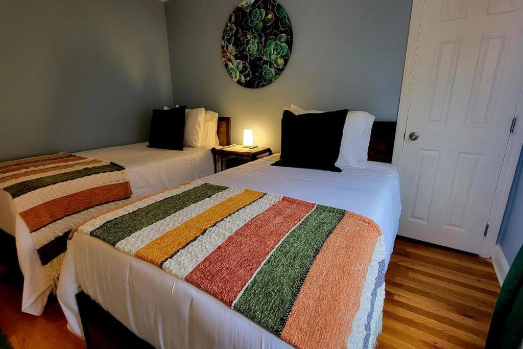 Unique & Peaceful Boston Home Kültér fotó